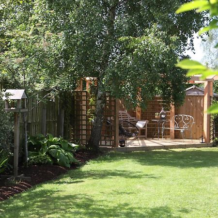 Appartement Garden Studio In Biggar Extérieur photo