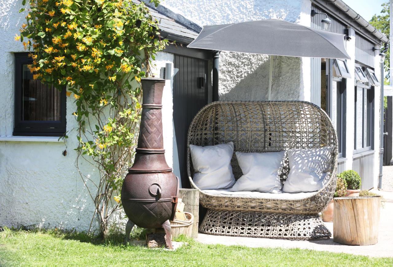 Appartement Garden Studio In Biggar Extérieur photo